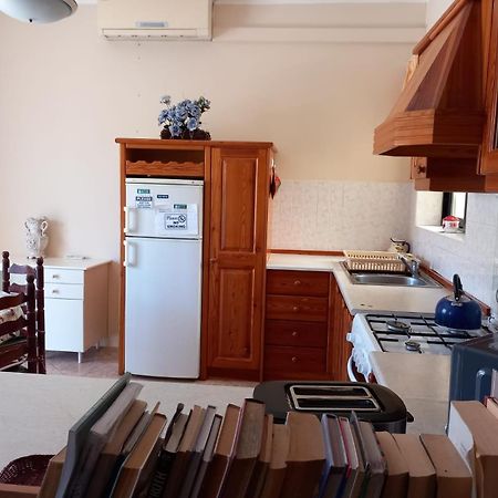 Spacious Apartment In Marsalforn, Gozo Esterno foto
